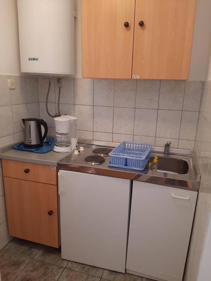 Apartments Marta Starigrad Paklenica Eksteriør bilde