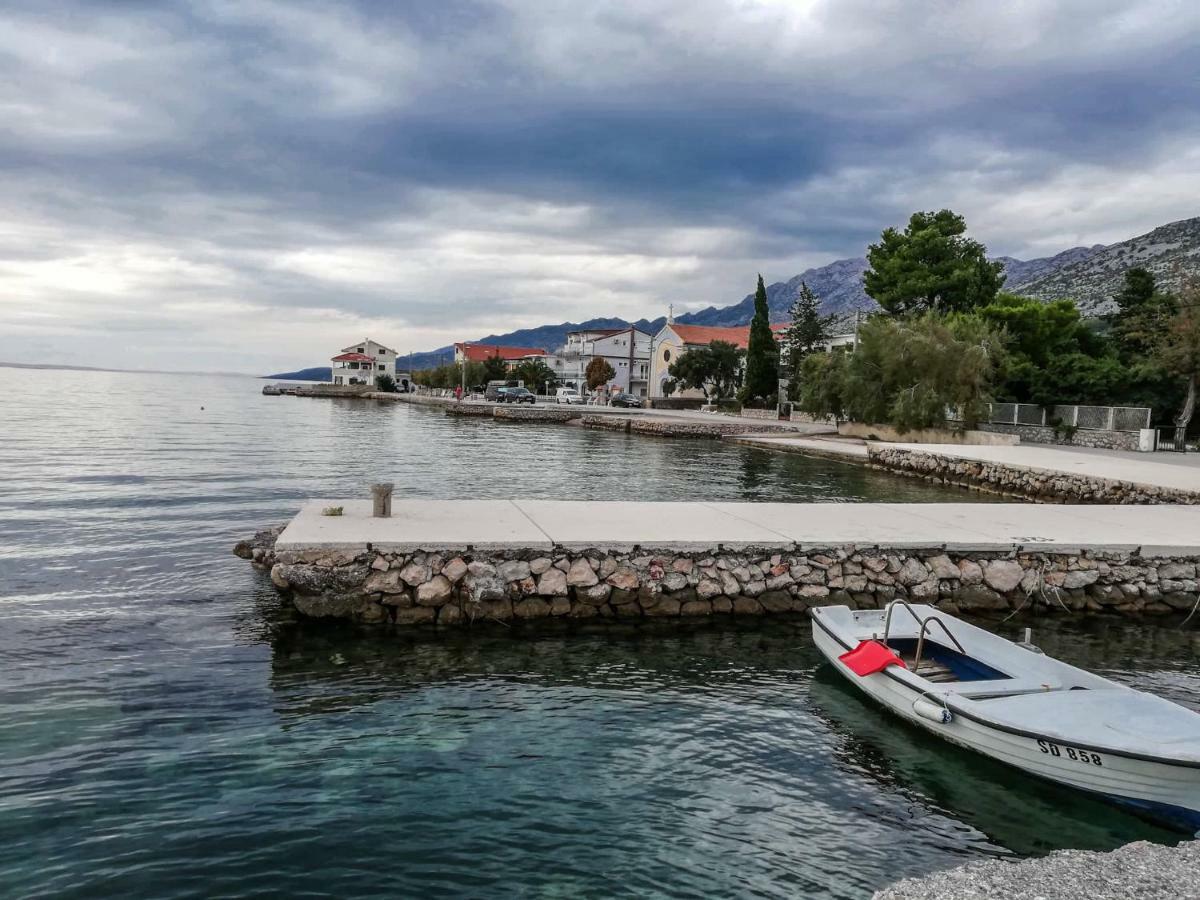 Apartments Marta Starigrad Paklenica Eksteriør bilde